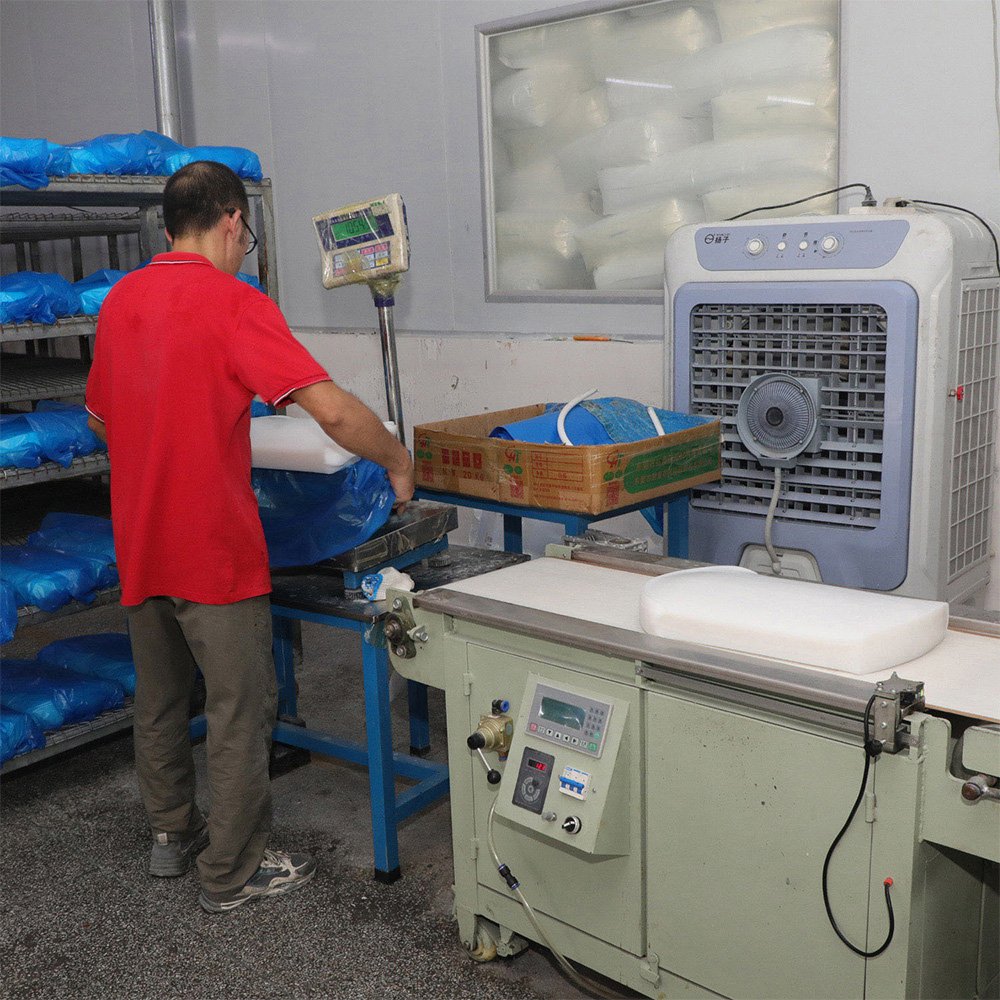 80A Good Fluidity Tasteless Suitable for Environmental Requirement Silicone Rubber Material
