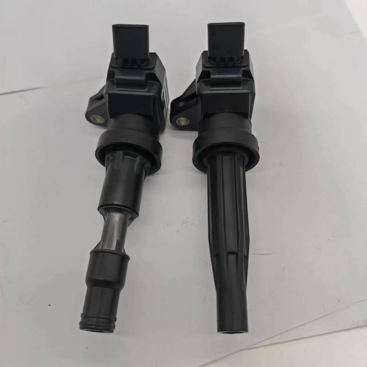 27301-3C000 Auto Parts Engine 27301-03HA0 27301 03HA0 2730103HA0 Ignition Coils For Hyun-dai Ki-a
