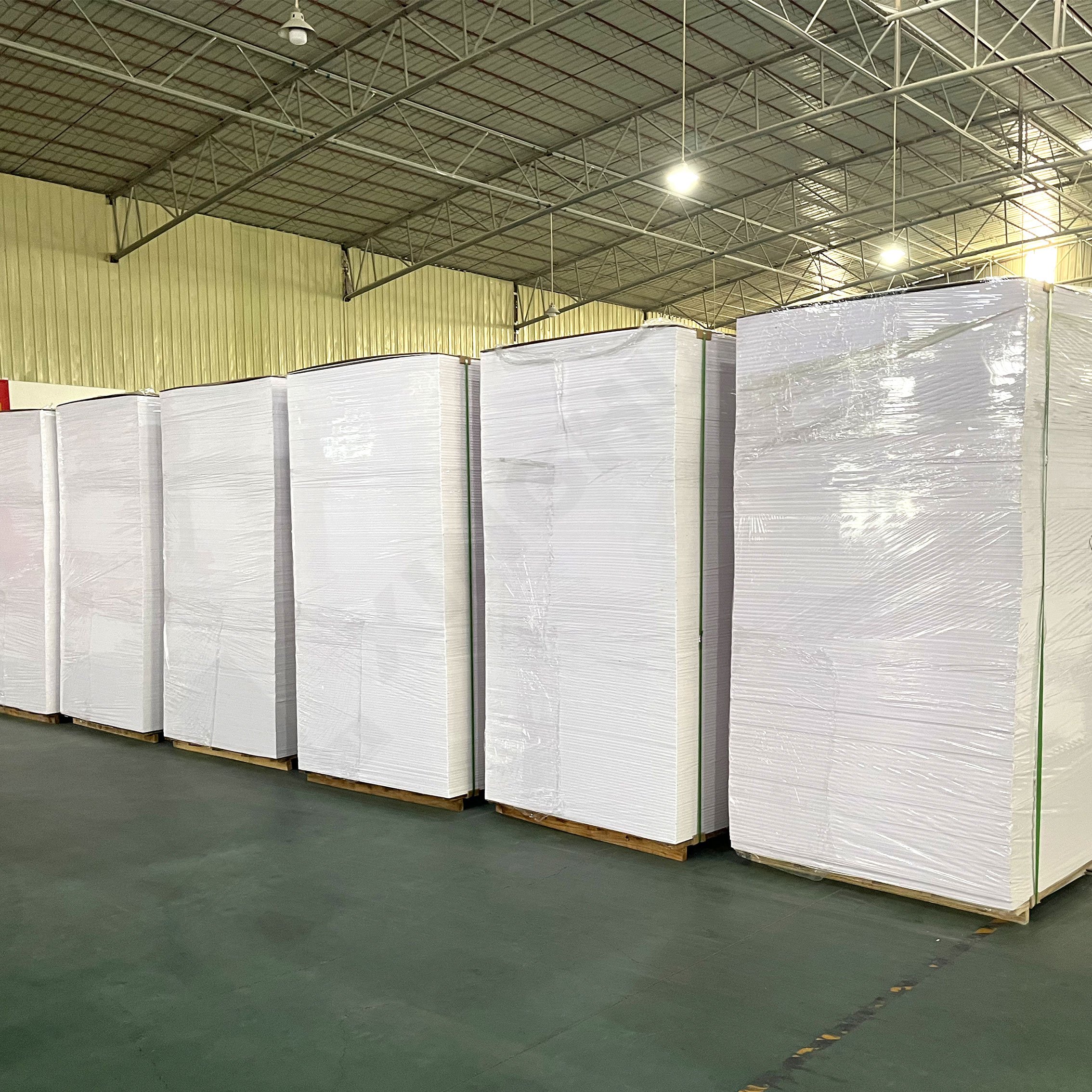 insulation foam board Protective Barriers 10mm Thickness Plastic Sheets For Advertising Smooth Surface