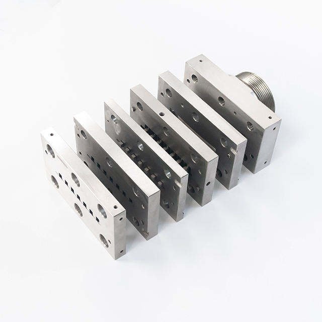 Factory Directly Sale Two Wings PP PE PVC WPC Foaming Extrusion Mould Exterior Cladding Wall Board Plastic Mould Factory