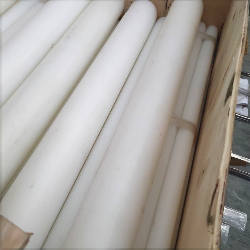 White Polyamide PA6 Nylon Rod Threaded Plastic Rods for Moulding and Extrusion for Processing PET HIPs PLA Materials