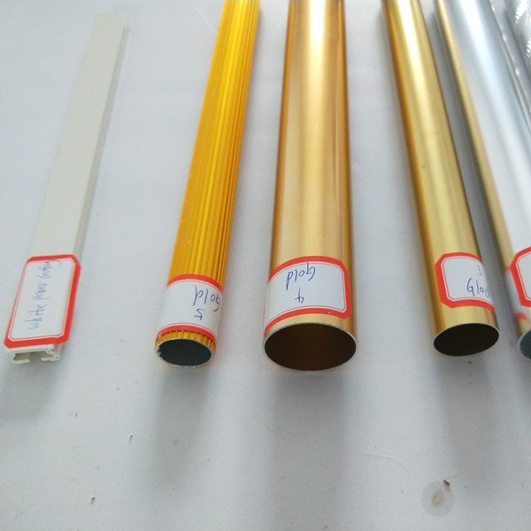 25*0.7mm Pale gold aluminum curtain rod manufacture