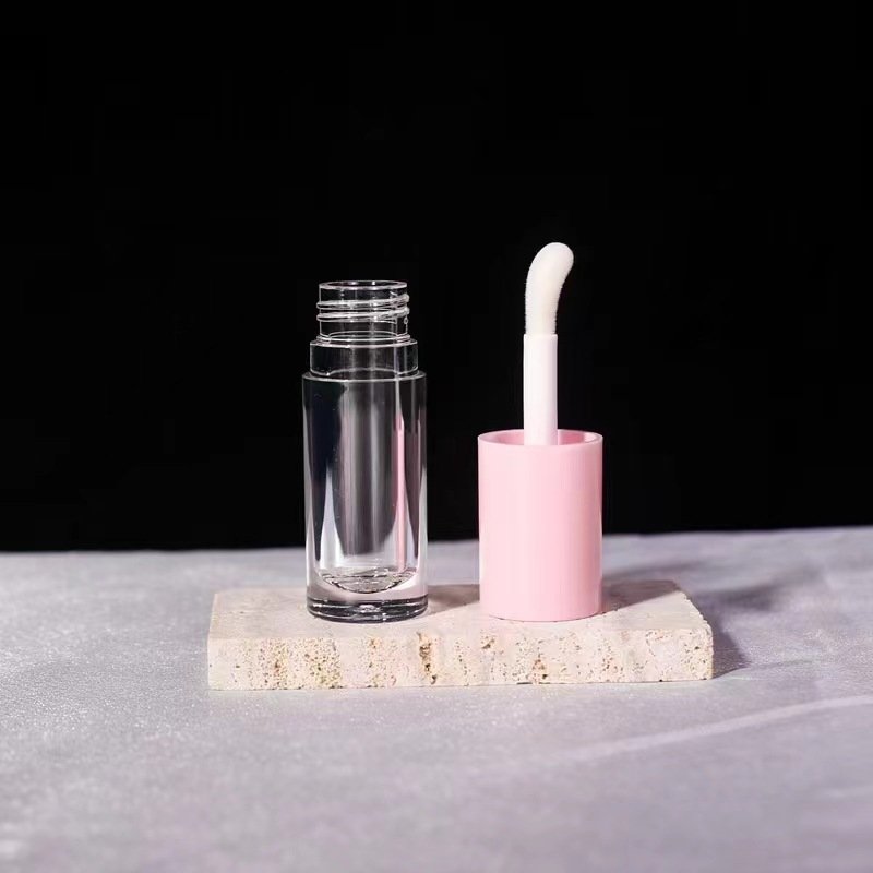 Large capacity 6.5ml custom logo Large brush rod Large stick lip gloss tube lip oil Big wand lip gloss tube