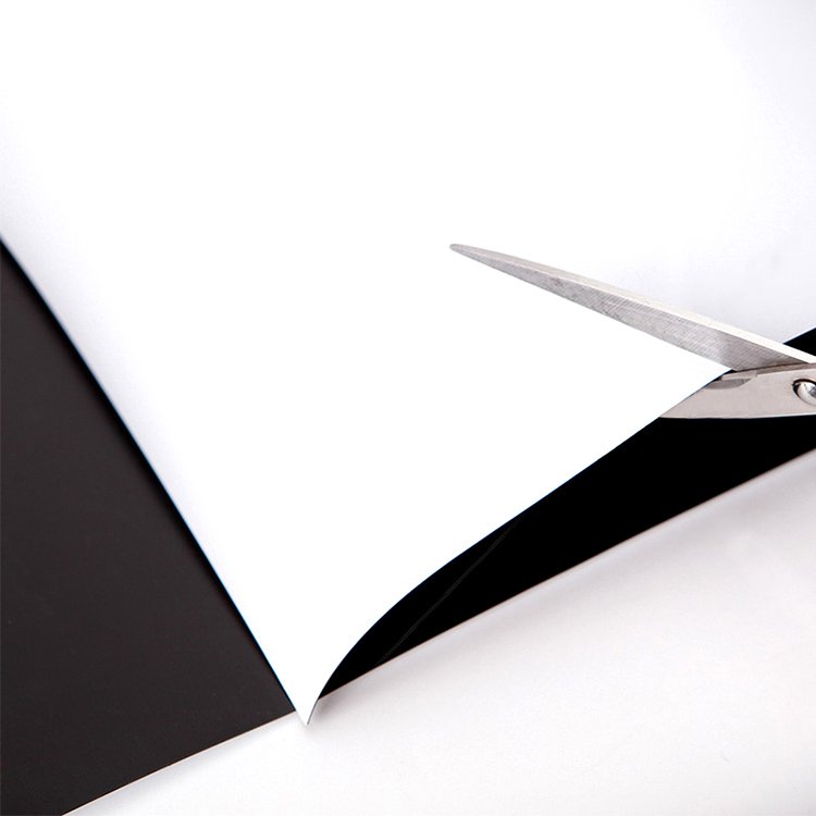 Flexible A4 magnetic photo paper with glossy/matte UV coating