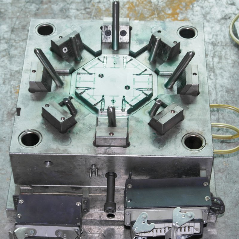 Factory Custom Nonstandard Injection Molded Silicone Parts and Various other Rubber Products