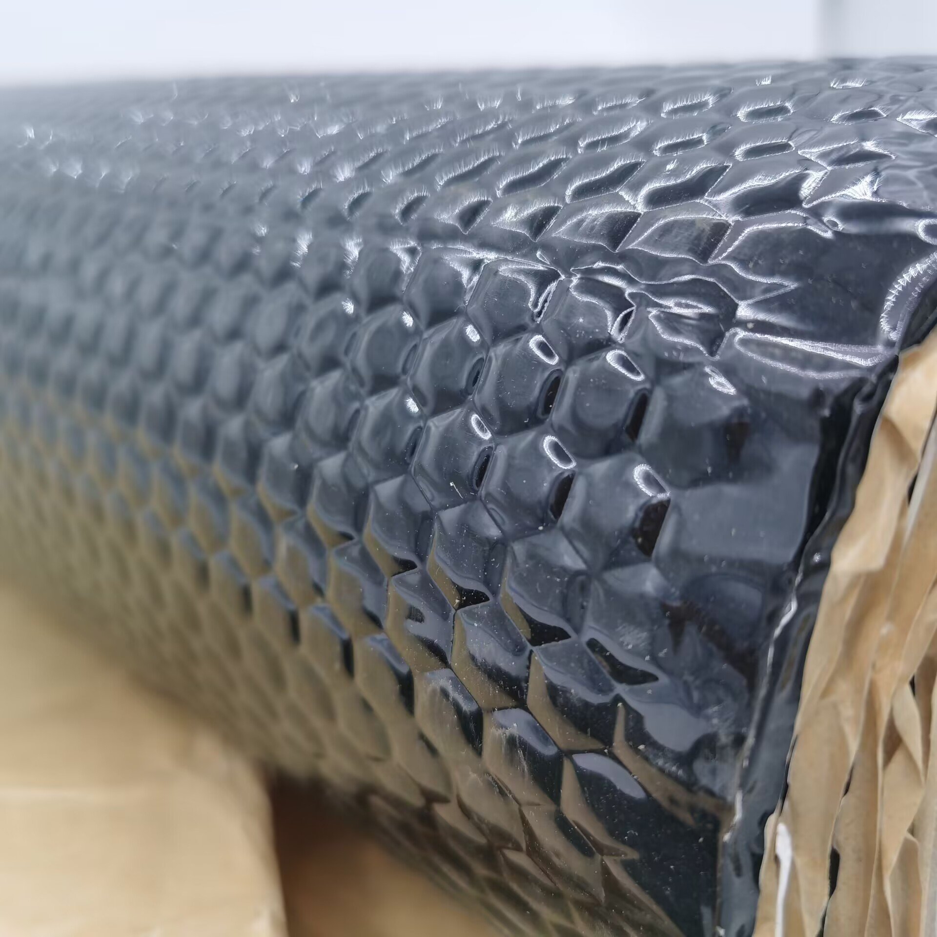 Self-Adhesive 2.5mmx60cmx30cm Butyl Rubber Sheet Car Damping Plate Material