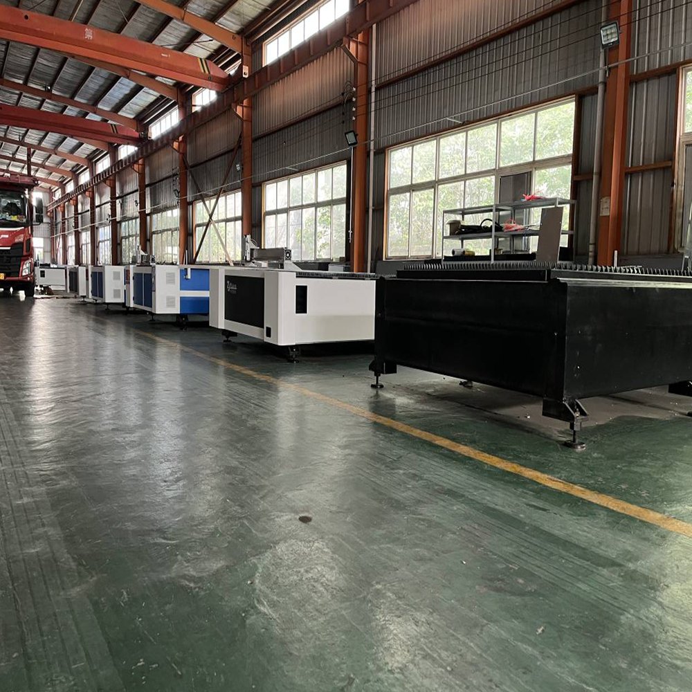 High Power Fiber Laser Cutting Machines Large Scale Production Laser Cutting Machines for Aerospace Industry