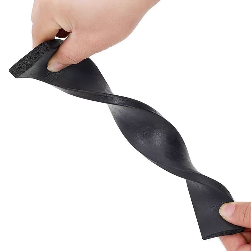 Professional Factories Sales Various Types Of Rubber Products Epdm Foamed Curve Rubber Strips