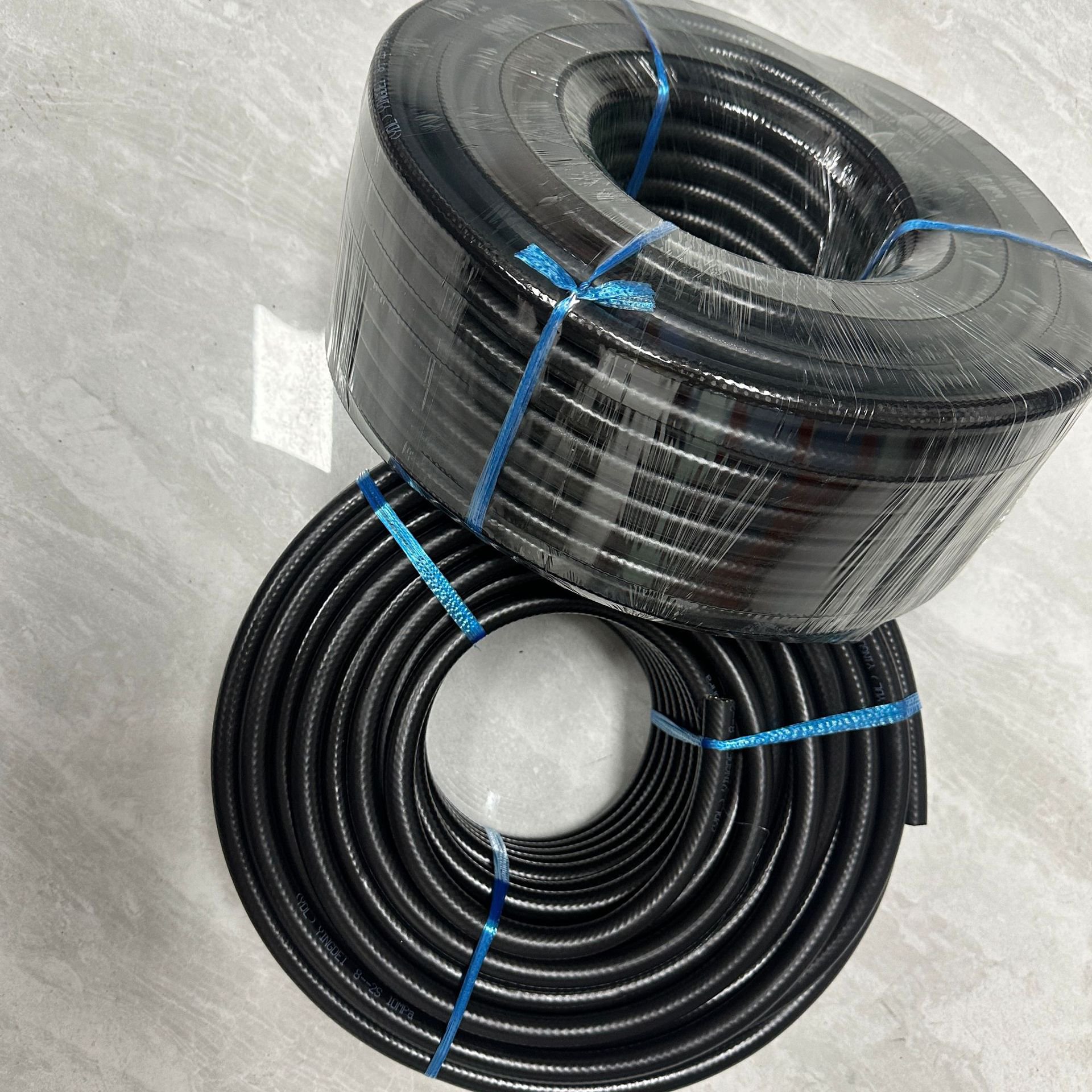 EPDM Flexible Automotive Knitted Fuel Hose Oil Resistant Rubber Hose Fuel Hose