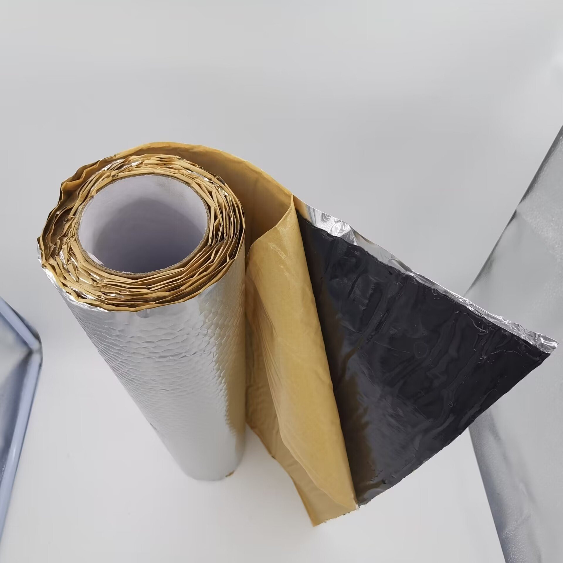 Self-Adhesive 2.5mmx60cmx30cm Butyl Rubber Sheet Car Sound Deadening Building Soundproofing Material Targeted Aluminium