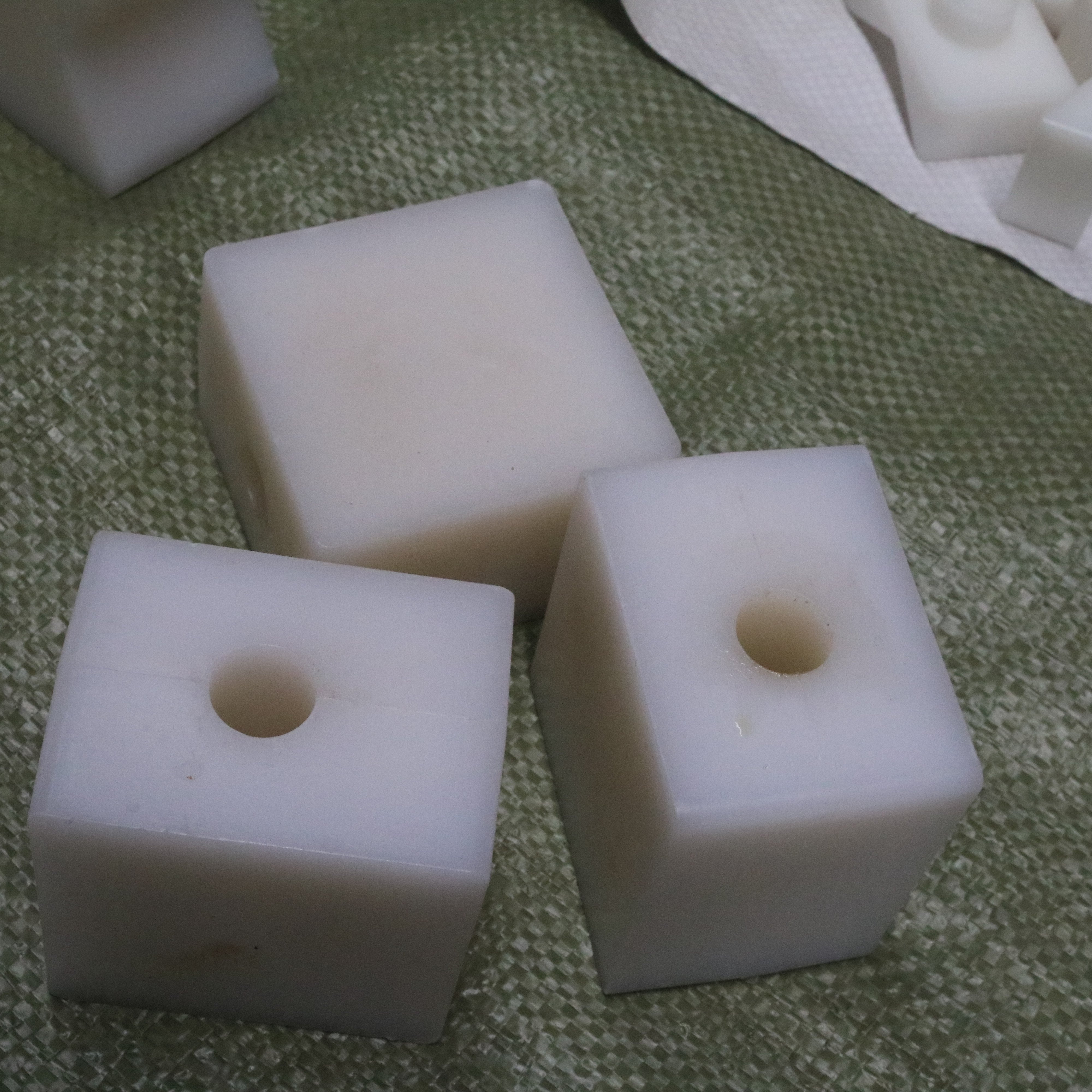 High Quality Pa6 Nylon Slide Block and Pom Block Wear-Resistant Plastic Sheet for Storage Injection Modling Type