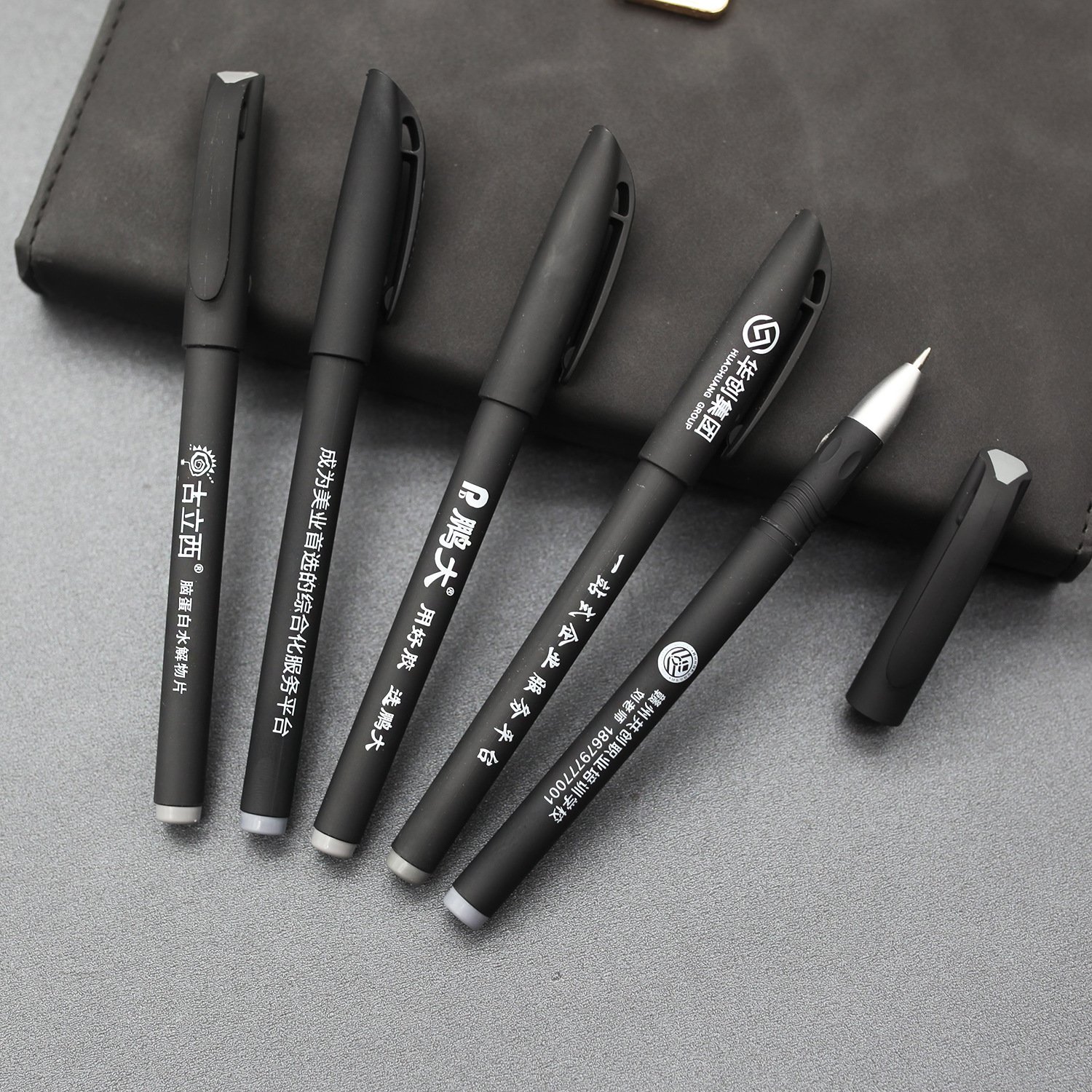 Wholesale Custom Logo Soft Rubber Coated Gel Pen Signature Pen High Quality Promotional Plastic Business Printing Gel Ink Pen