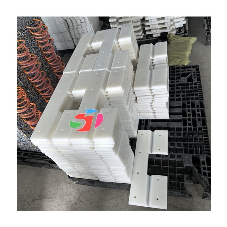 Professional 11-Hole A4 Size Plastic File Folder HDPE Transparent Sheet Protector with Drawing Cutting Processing for Wholesales