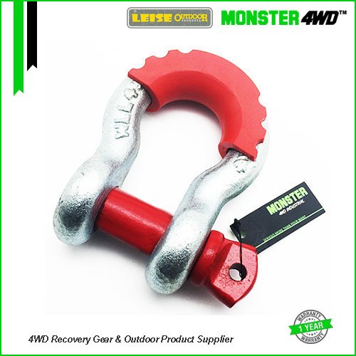 Monster4WD 4.75T Bow Shackle US Type Recovery Gear with Rubber Protector Made of Steel and Alloy Steel
