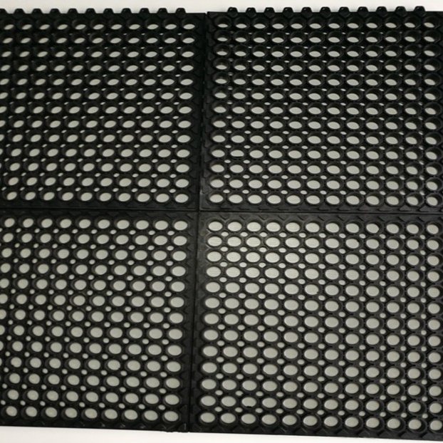Safetycare grease-oil-proof drainage anti fatigue grass kitchen perforated interlocking rubber floor mats with holes