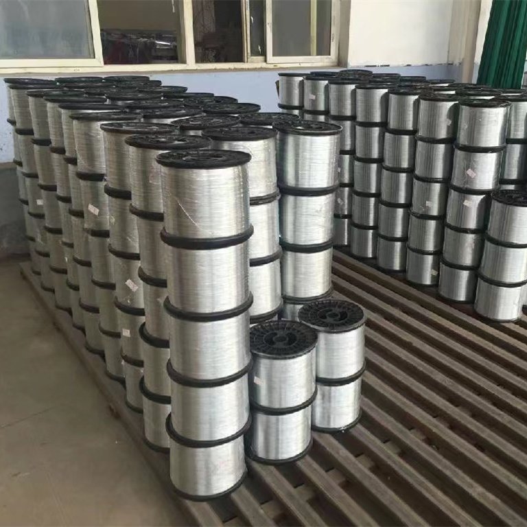 high tensile round Ss wire 304 Galvanized round Ss wire 0.13mm-3.0mm Cold Drawn spring Stainless Steel wire