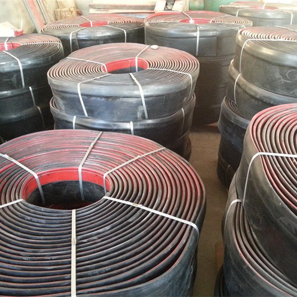 15 mm thick poly urethane rubber sheet rolls seal skirts urethane skirtboard rubber skirting rubber suppliers