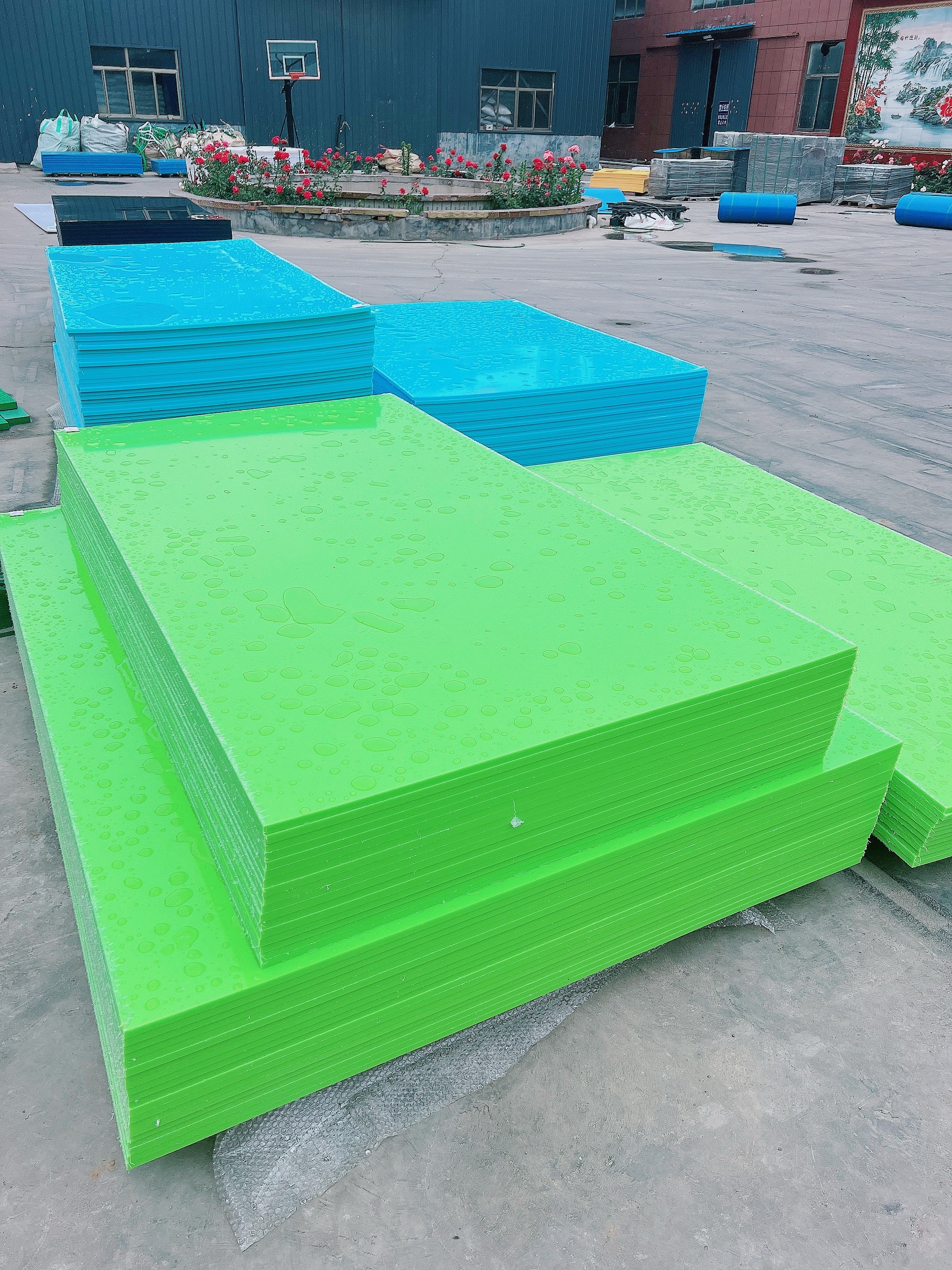eco-friendly solid plastic recyclable hdpe sheet 4x8 feet hdpe plastic board pe300 industrial plastic