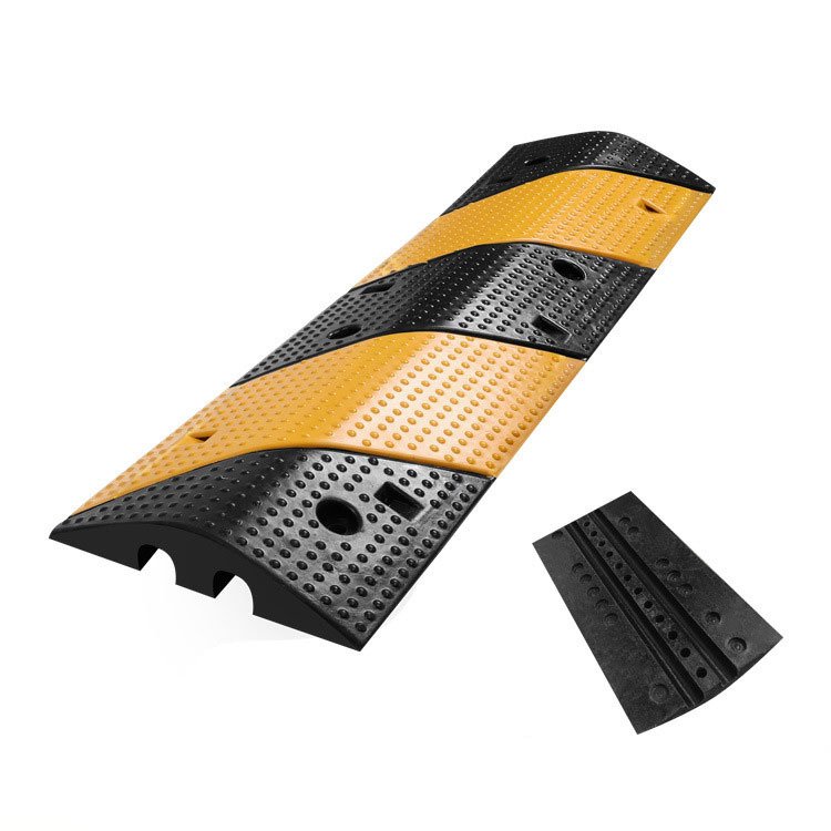 Jiadong Heavy-Duty Speed Bumps Moisture-Proof Cable Channel Ramp Free Sample Automotive Rubber for Traffic Speed Management