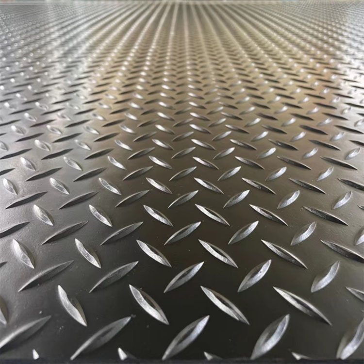 Checker Plate Coin wide stripe diamond plate Rubber flooring / rubber vinyl floor mat for vans/garage