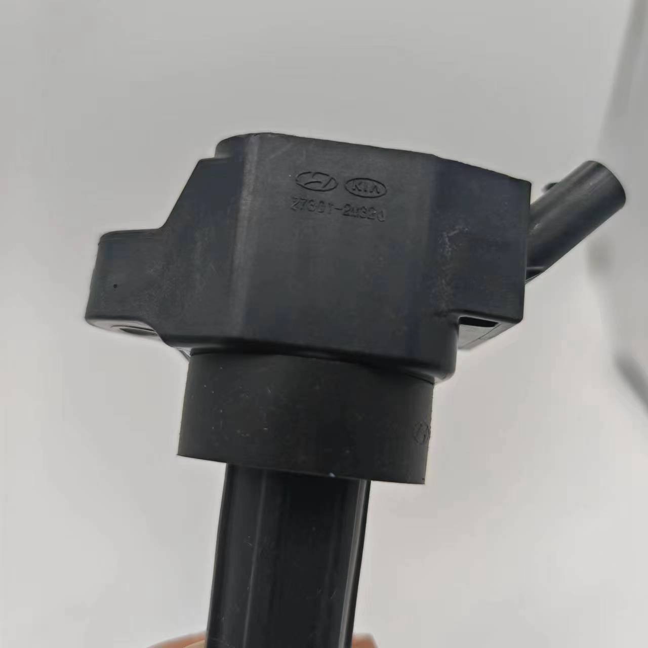 27301-23400 Auto Parts Engine 273012M320 27301 2M320 27301 2M320 Ignition Coils For Hyundai Kia 27301-04000 27301-3C100