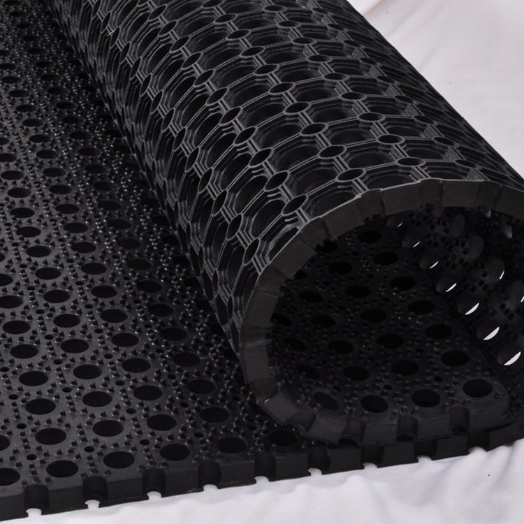 environmentally friendly, non-slip, impact absorbing safety footway rubber ring mat 22mm for springers, swings, fitness