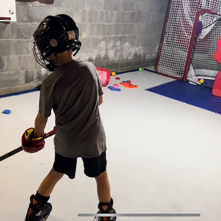 Sanhong Bespoke Indoor Outdoor Pe Sheet Ice Hockey Synthetic Ice Skating Rink Flooring Tile For Ice Rink