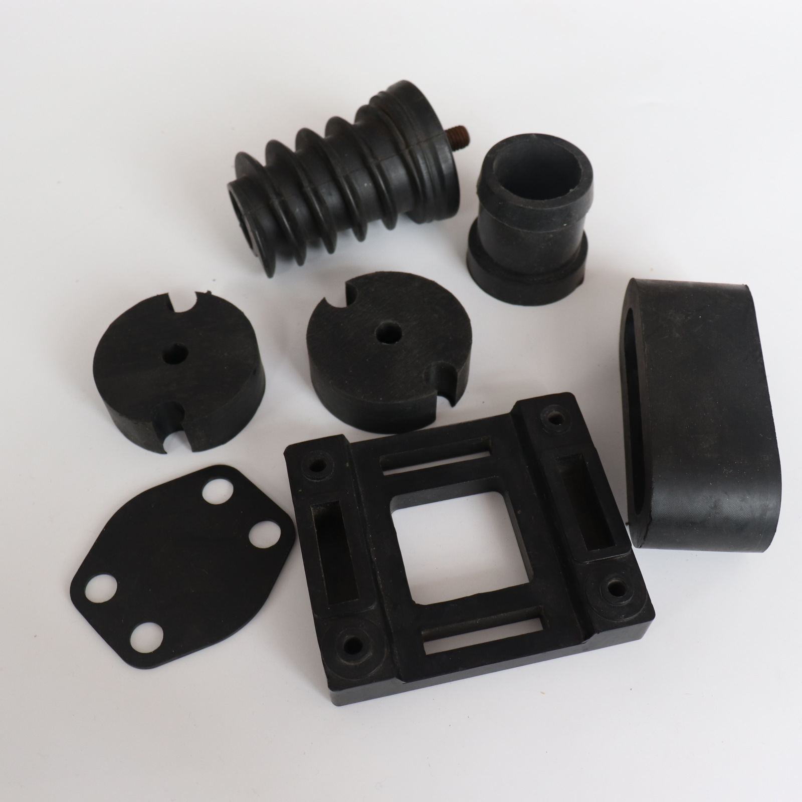 Customized Machine shock-absorbing rubber pad/rubber sheet/rubber block
