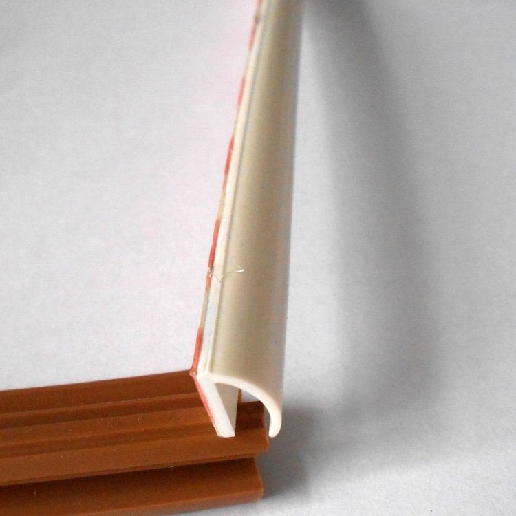 Factory Prices Soft hard co extruded sealing strip 3M backing adhesive