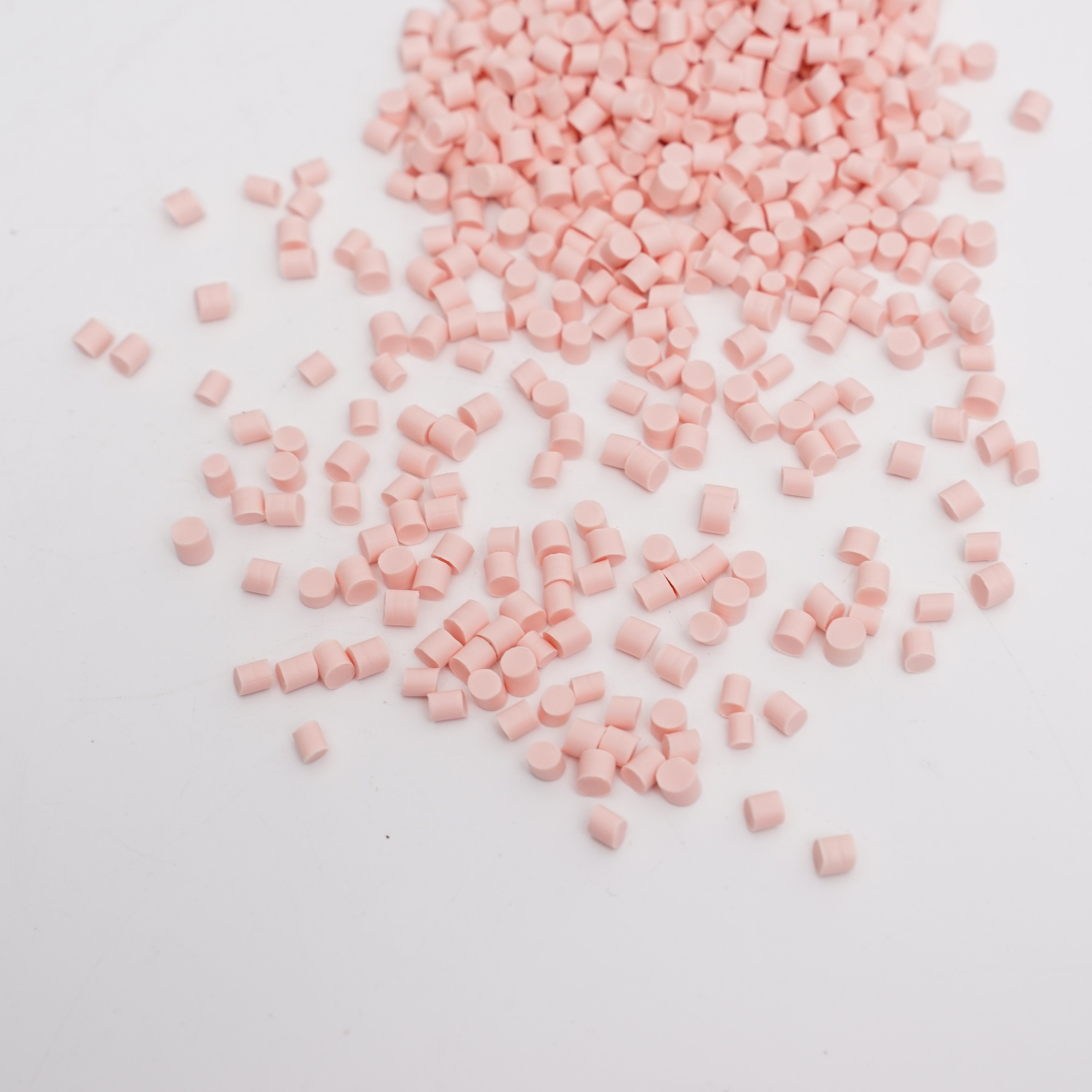 Hot Sell Durable Quality-assured TPE Resin Synthetic Rubber Particles for TPE Yoga Mat