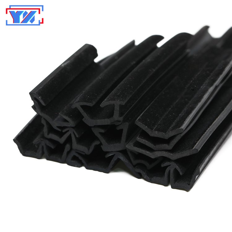 Custom shape extruded silicone PVC TPE TPV EPDM rubber strip seals extrusion rubber seal