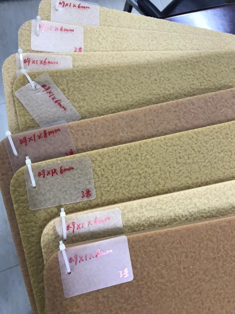Nature Crepe Rough Rubber Waterproof and Anti-Slip Soling Sheet for Snow Boots via Moulding and Cutting Processes