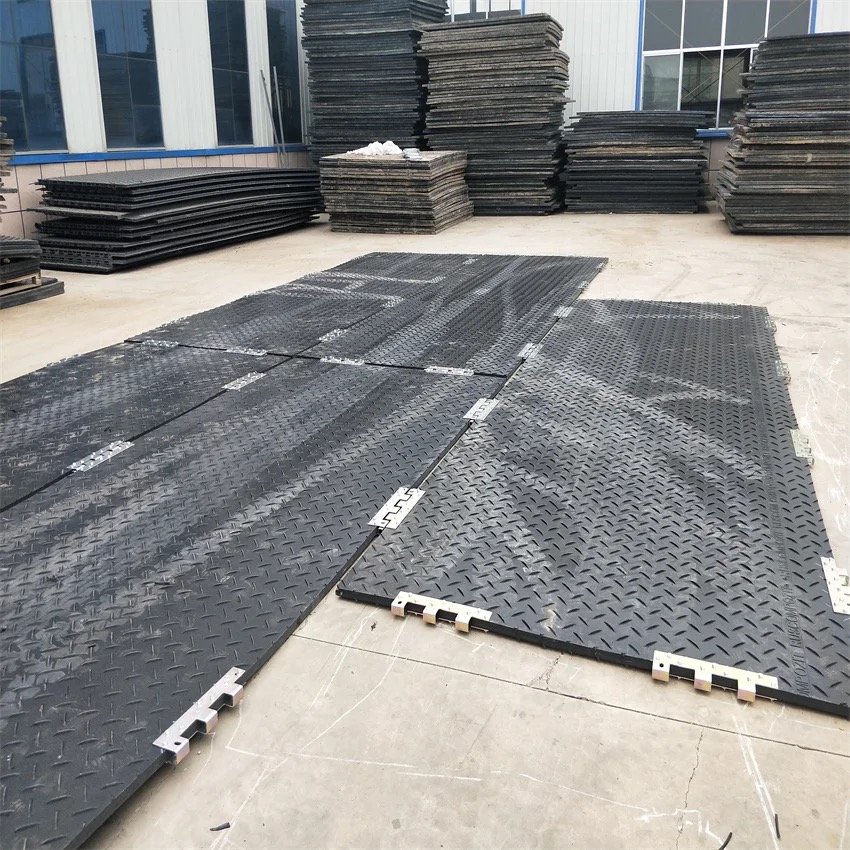 New design portable trailer car mat ground reinforcement mats ground cover mats