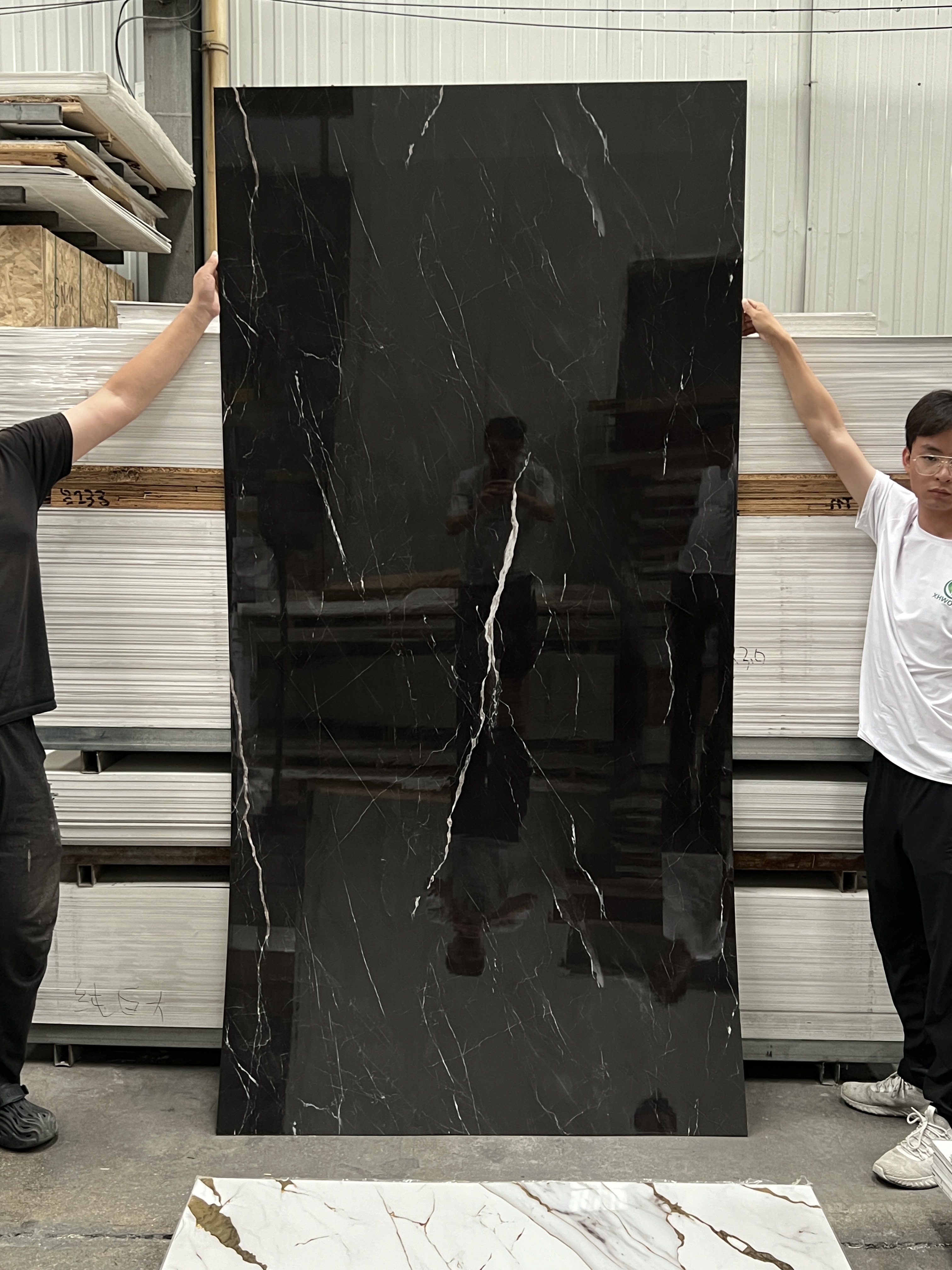 Modern High Glossy PVC Wall Panels Marble Look Eco-Friendly Soundproof Geometric Waterproof Hotel Living Room Use