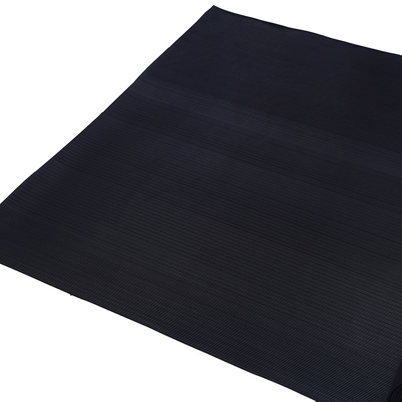 3mm thick fine rib rubber mat corrugated rubber flooring for aisle outdoor path