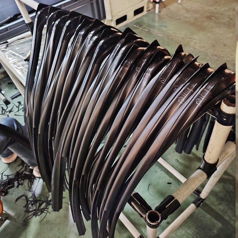 Car Window Glass Run Flocked Weather Rubber Seal Strip