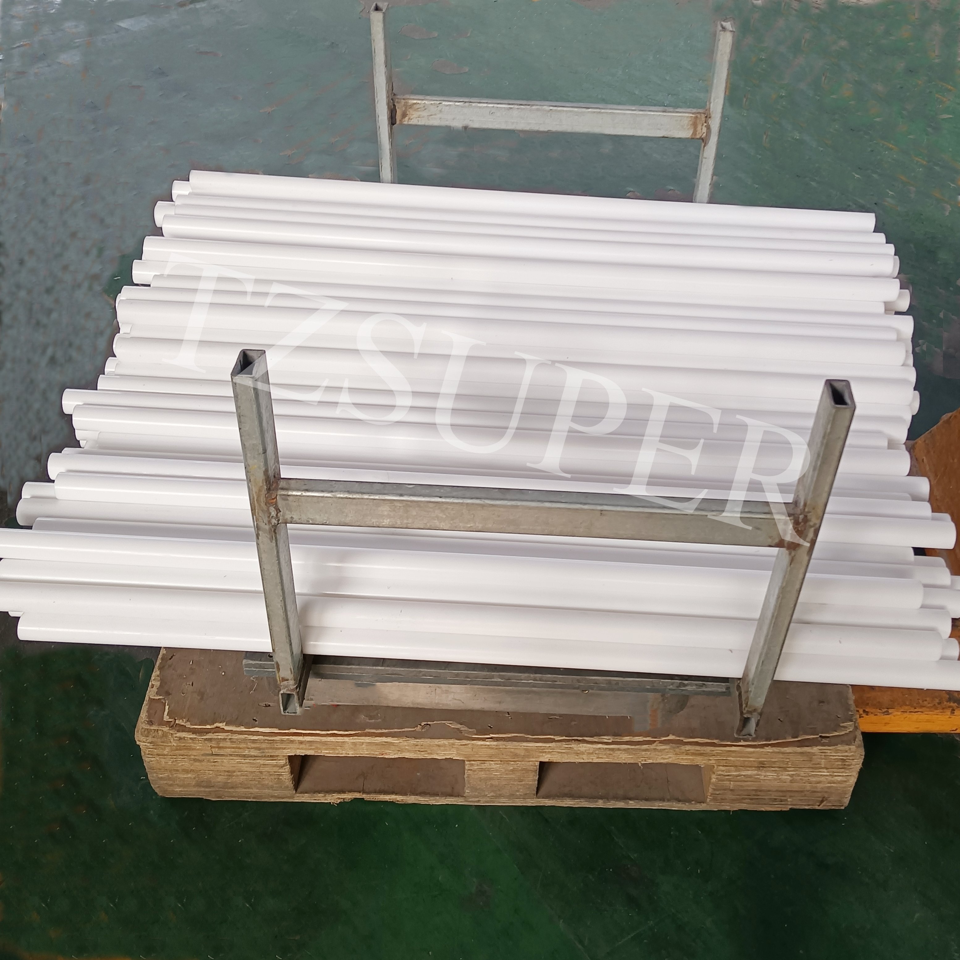 Heat Resistant and Good Price Virgin Materials PTFE Rod