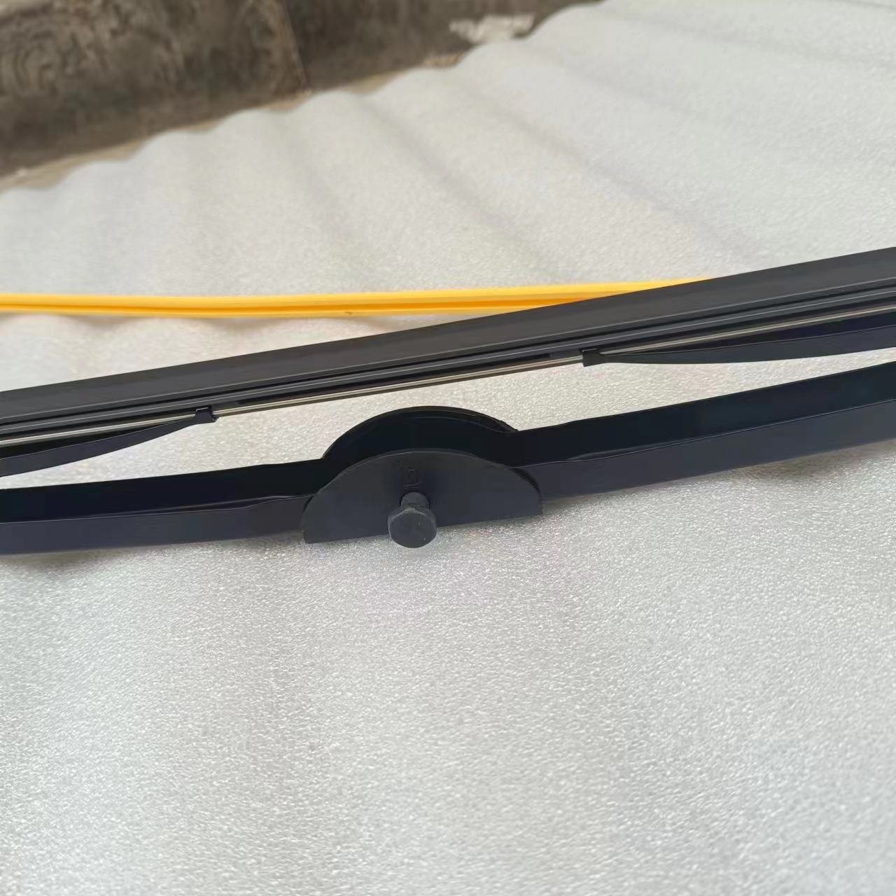 Good Quality Bus Accessories Bus Rubber Frameless Windshield Wiper Blade re Wiper Blade For Bus