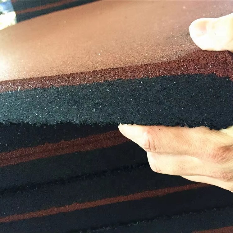 Customizable EPDM Waterproof Rubber Mat for gym Moulding Services Available Product Type Rubber Sheets