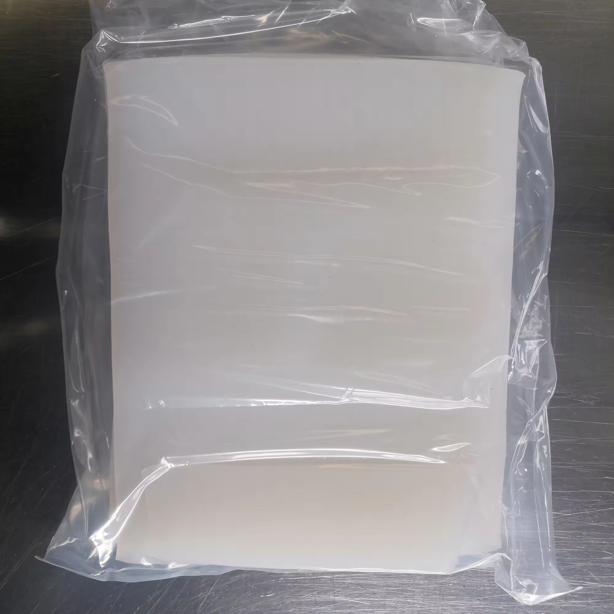 Fluoroelastomer Copolymer FKM Raw Gum with High Mooney Silicon Rubber Supplier