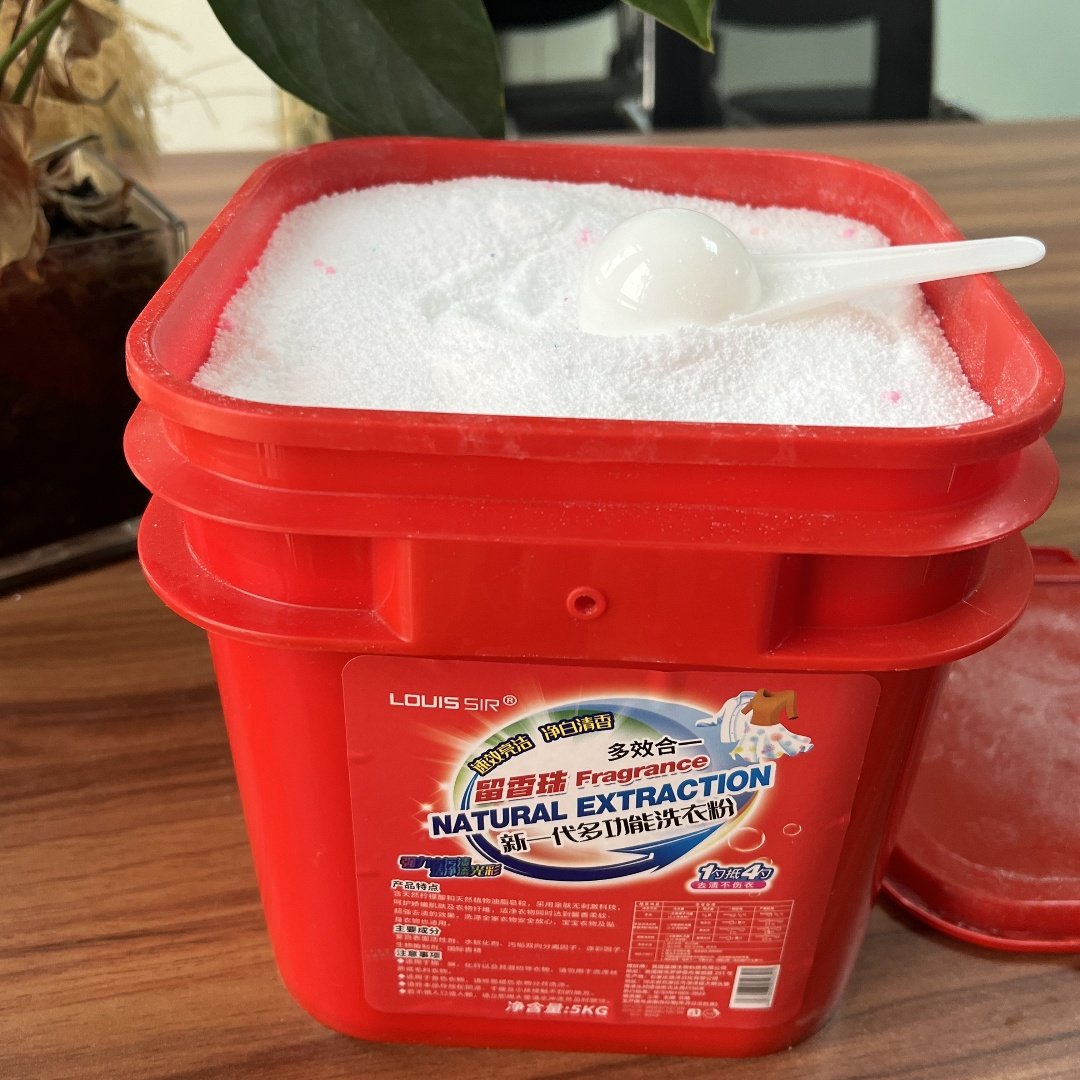 Gentle formula hand washing high foam cheap bulk laundry detergent washing powder with Nice Perfume Disposable Feature