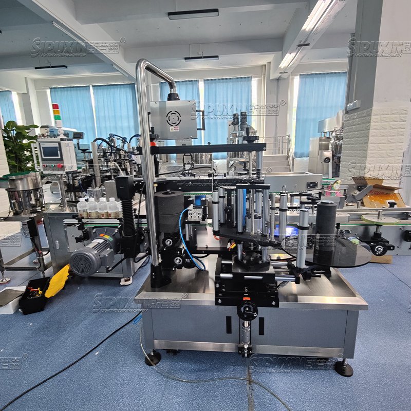 SPX New designed 4 nozzles tacking filling machine screw capping Fast filling speed daily chemical lotion filling machine