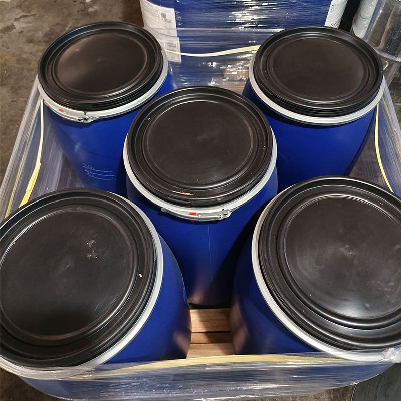 ACRYSO TT-935 Rheology Modifier is a hydrophobically modified, alkali soluble, anionic associative thickener.