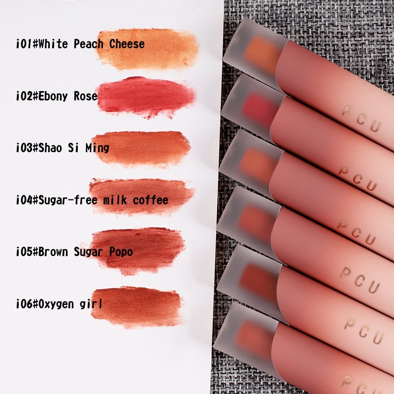 Hot Selling Mirror Moisturizing Silky Long-Lasting Slim And Natural Special Label Comes With Fruit Brush Lip Gloss