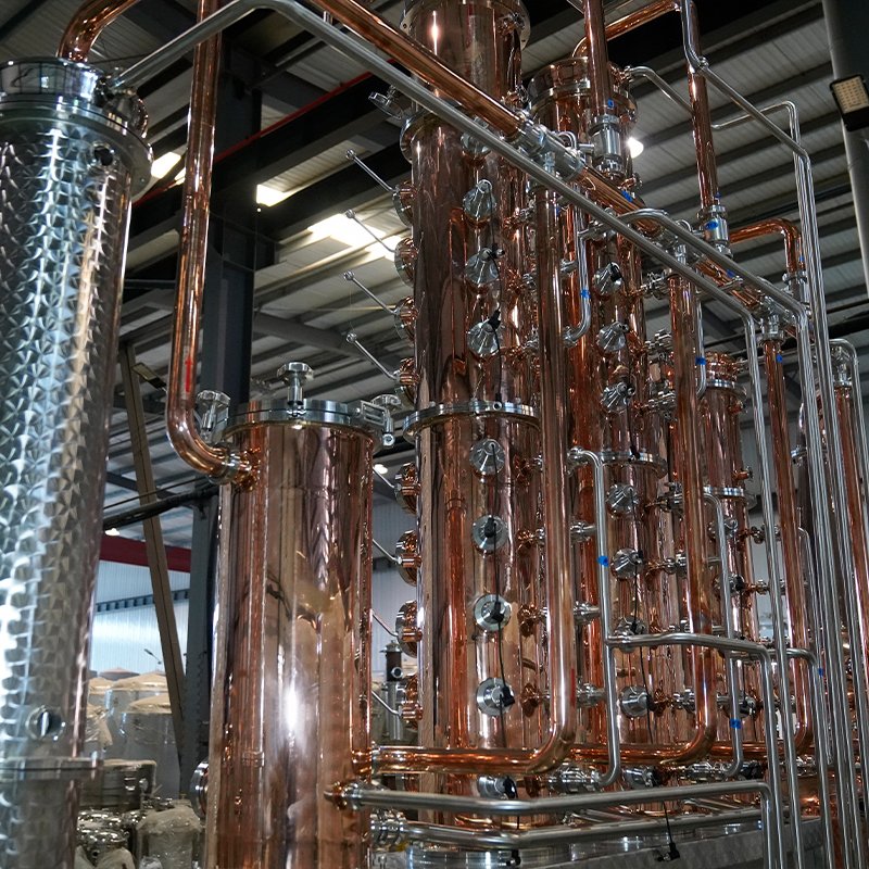 Leno Price Stiller Alembic Whisky Gin Vodka Distill Boiler Copper Still Reflux Column Distillation Liquor Distillery Equipment