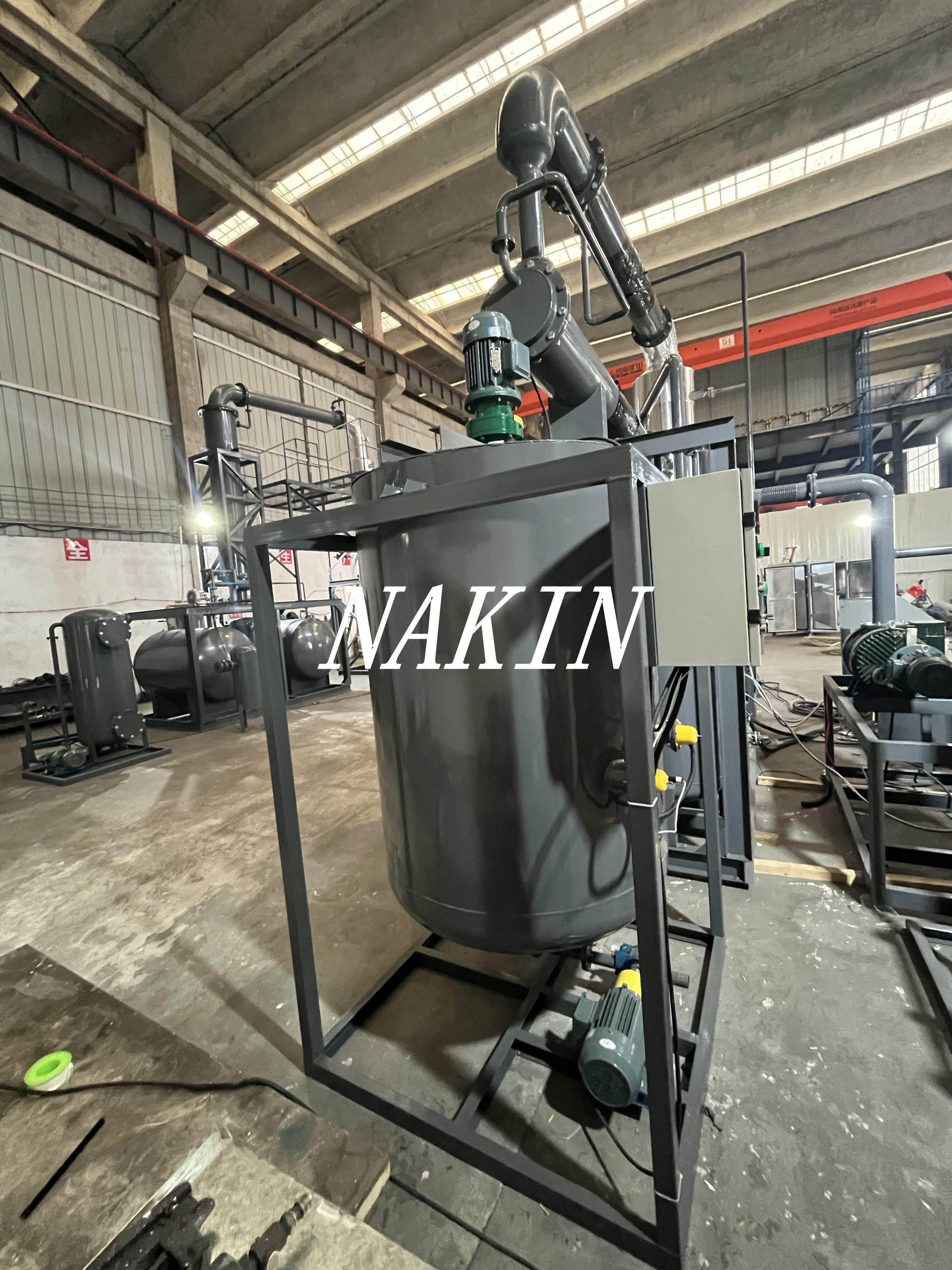 Chinese Supplier Waste Oil Black Engine Oil Recycling Machine