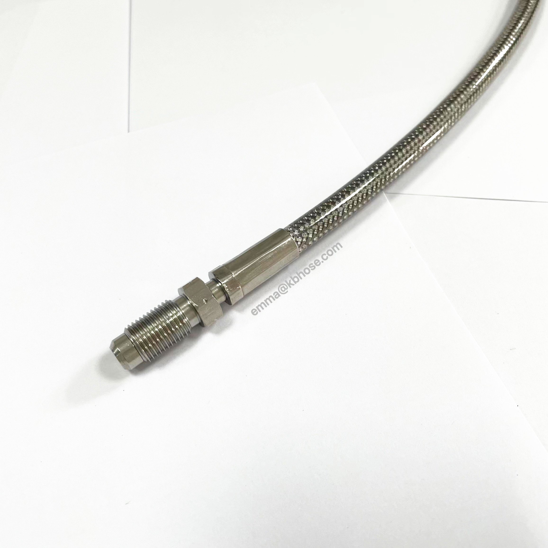 SAEJ1401 1/8" Stainless Steel Braided PTFE PVC Coated Motorcycle Brake Oil Hose Assembly With Male Brake Ends