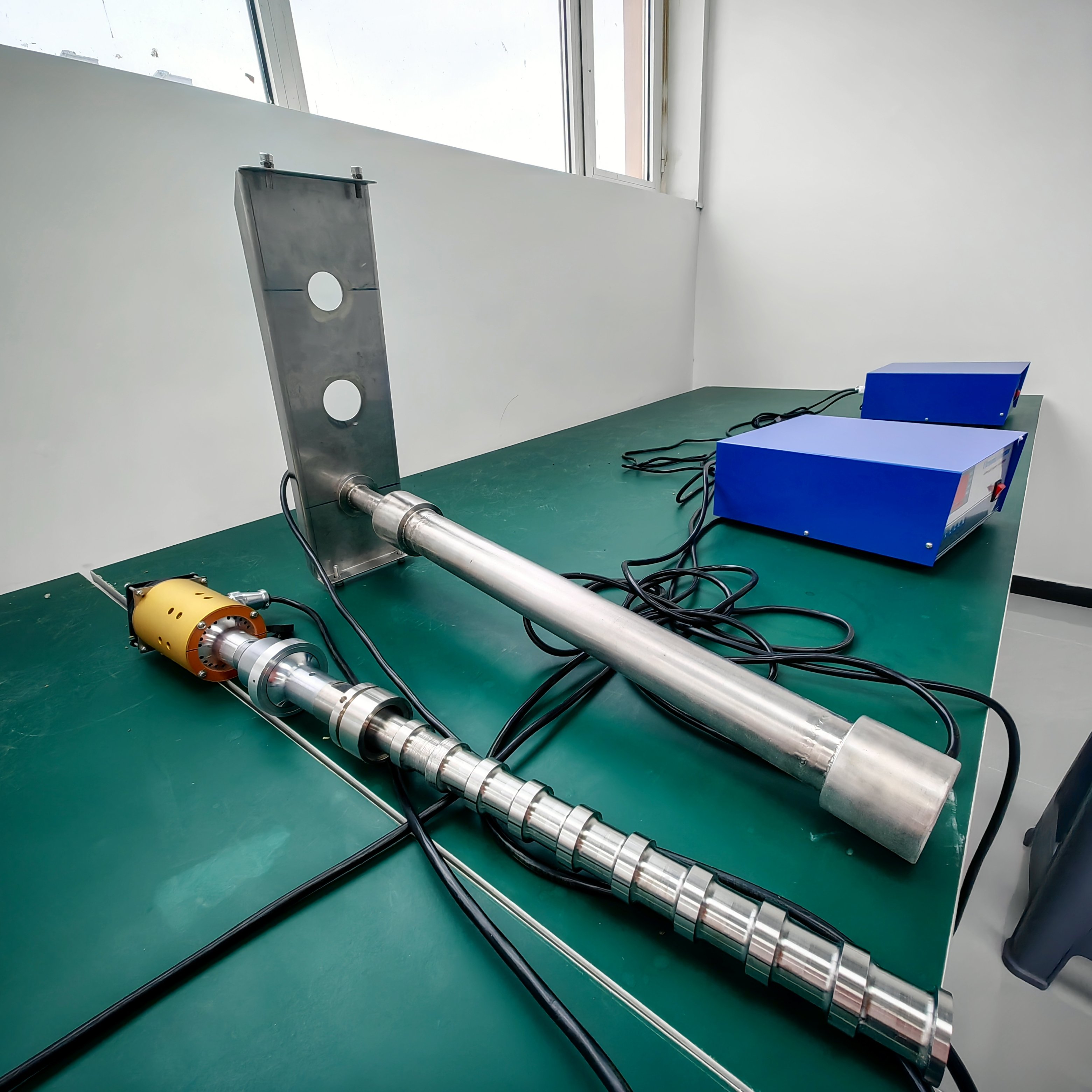 Ultrasonic Mixers Processor Biodiesel Reactor Titanium Or 316 Stainless Steel Immersible Ultrasonic Transducer Rod