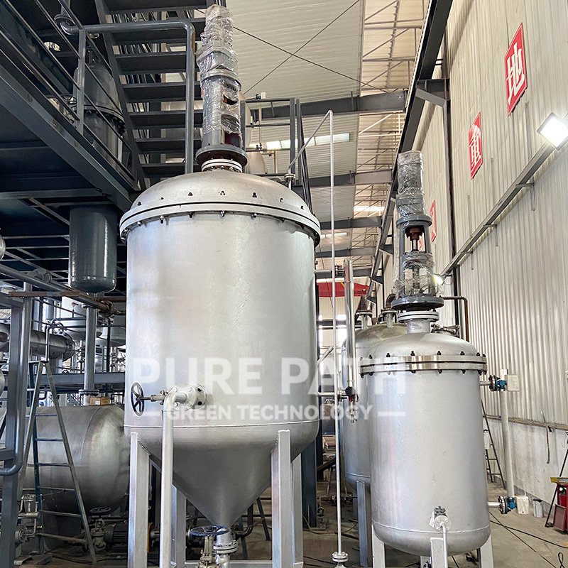 Crude Oil Refinery Waste Oil Cracking Distillation Plant Provided Used Engine Oil Recycling Machine Distillation Column 100000