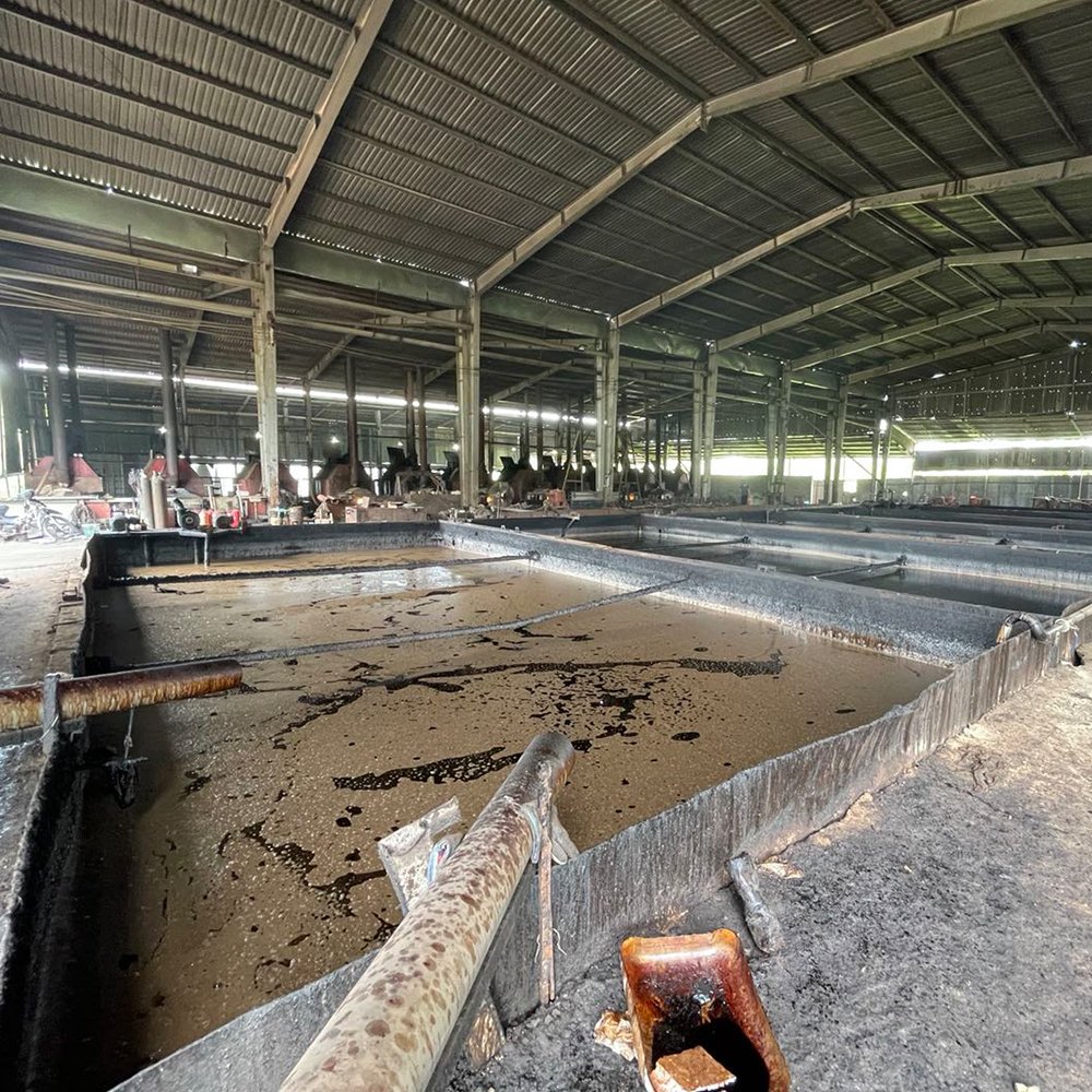 REFINED CASHEW NUT SHELL OIL Premium Crude Cardanol High Quality Standard Company Vietnam Cheap Price Cashew nut shell liquid